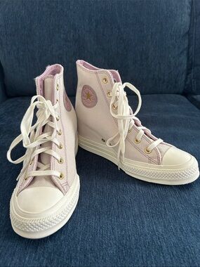 NEW Converse Chuck Taylor All Stars High Top Wedge Sneakers Purple NWOB Sz 9.5